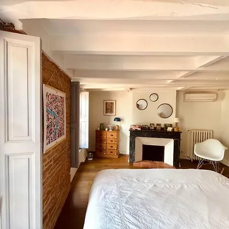 Apartamento Superbe Duplex Climatise Place St Etienne, Parking