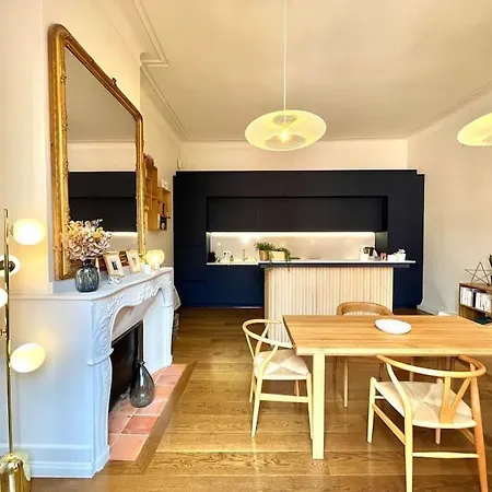 Apartamento Superbe Duplex Climatise Place St Etienne, Parking